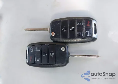 2016 Kia Sedona Lx z USA, uszkodzony, nr VIN KNDMB5C17G6133200